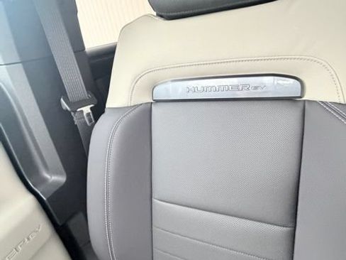 New 2026 GMC Hummer EV 4x4 Crew Cab image 54