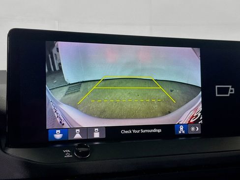 Used 2024 Honda Accord Sport image 10