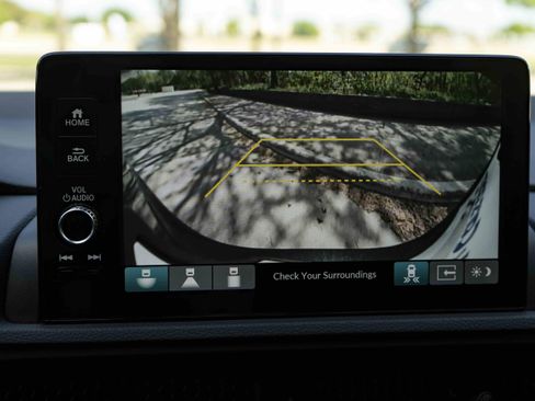 Used 2025 Honda CR-V Sport-L image 30