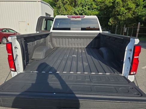 Used 2024 Chevrolet Silverado 2500 High Country w/ Z71 Off-Road Package AWD/4WD image 13