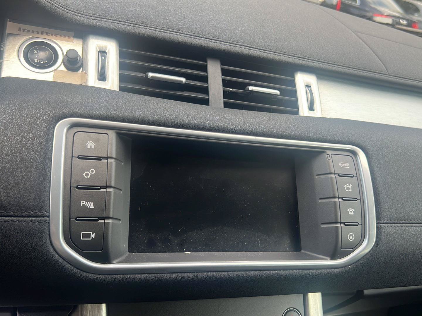 Used 2017 Land Rover Range Rover Evoque SE AWD/4WD image 11