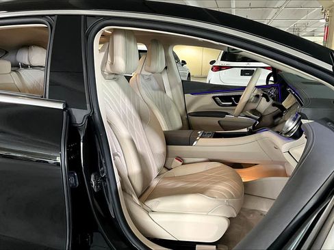 Used 2023 Mercedes-Benz EQS 580 4MATIC Sedan image 8