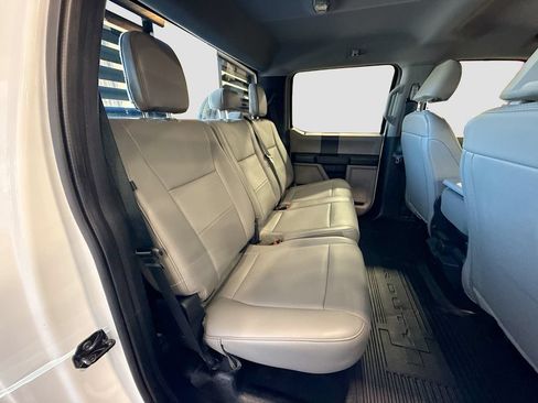 Used 2022 Ford F550 4x4 Crew Cab Super Duty w/ Power Equipment Group image 22