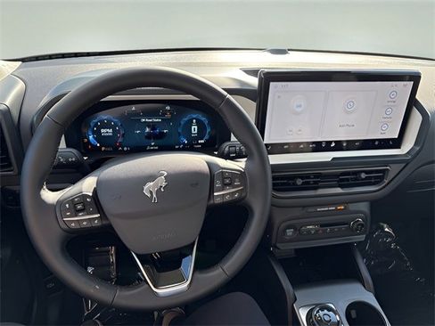 New 2025 Ford Bronco Sport Heritage w/ Convenience Package image 9