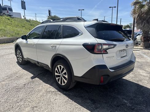 Used 2020 Subaru Outback Premium AWD/4WD image 5