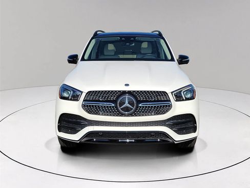 Certified 2023 Mercedes-Benz GLE 450 4MATIC image 2