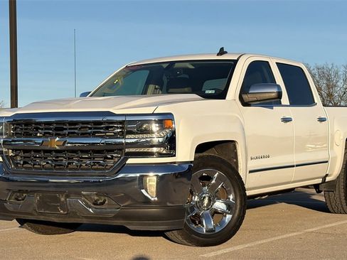 Used 2017 Chevrolet Silverado 1500 LTZ w/ Sport Package image 15
