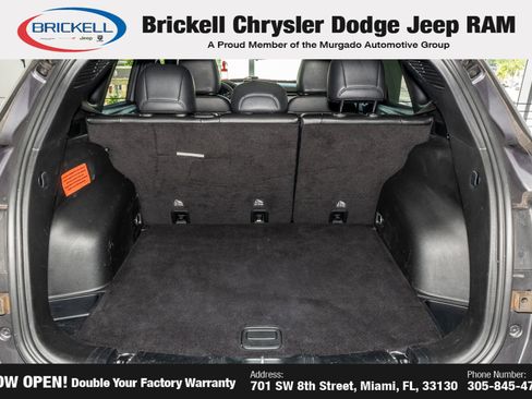 Used 2024 Jeep Compass Latitude AWD/4WD image 9