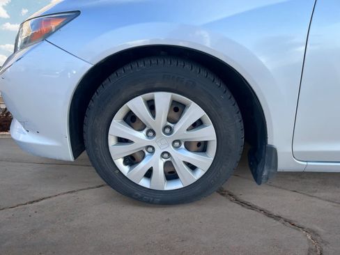 Used 2012 Honda Civic LX image 14