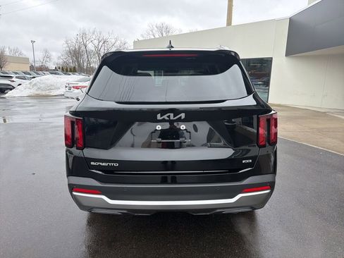 New 2026 Kia Sorento EX AWD/4WD image 7