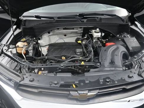 Used 2021 Chevrolet TrailBlazer LT w/ Convenience Package FWD image 24