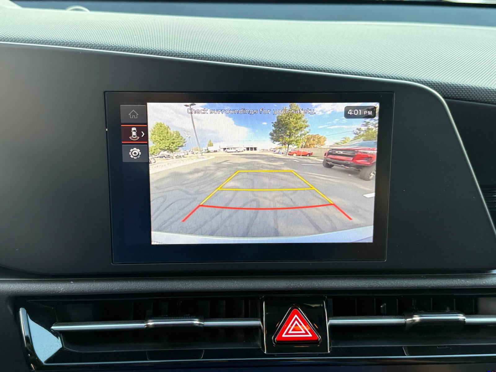 Used 2025 Kia Niro LX FWD image 19