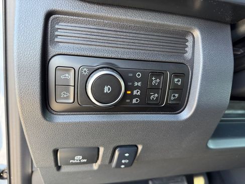 New 2026 Ford F350 Lariat image 24