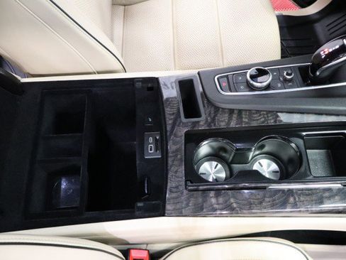 Used 2021 Cadillac Escalade Premium Luxury w/ LPO, Illumination Package AWD/4WD image 72