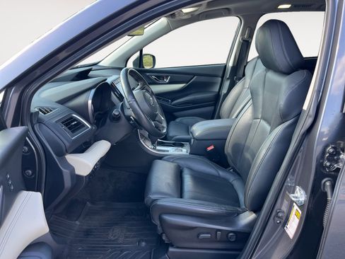 Used 2022 Subaru Ascent Limited w/ Technology Package AWD/4WD image 11