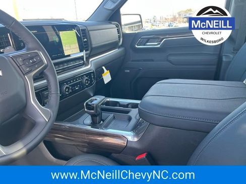 New 2026 Chevrolet Silverado 1500 LT Trail Boss w/ LT Trail Boss Premium Package image 29