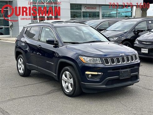 Certified 2019 Jeep Compass Latitude image 1