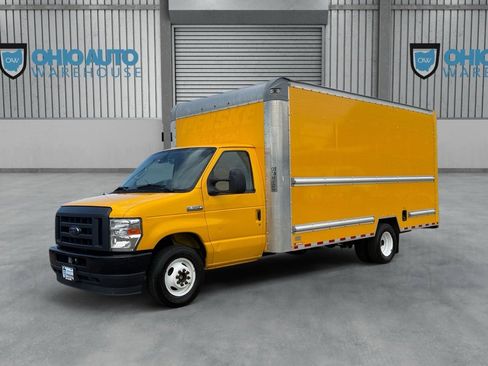 Used 2021 Ford E-350 and Econoline 350 Super Duty RWD image 1