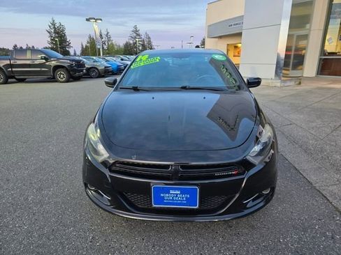 Used 2014 Dodge Dart SXT w/ Sun/Sound Group FWD image 3