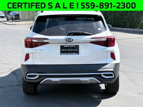 Certified 2021 Kia Seltos SX w/ SX Sunroof Package AWD/4WD image 6