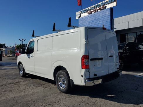 Used 2016 Nissan NV 2500 SL w/ Technology Package image 8