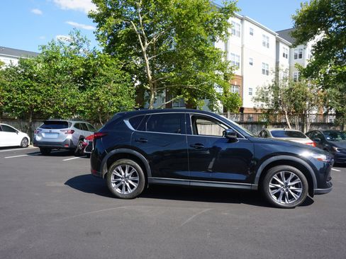 Used 2021 MAZDA CX-5 Grand Touring AWD/4WD image 3
