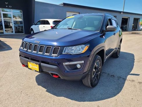 Used 2019 Jeep Compass Trailhawk AWD/4WD image 1