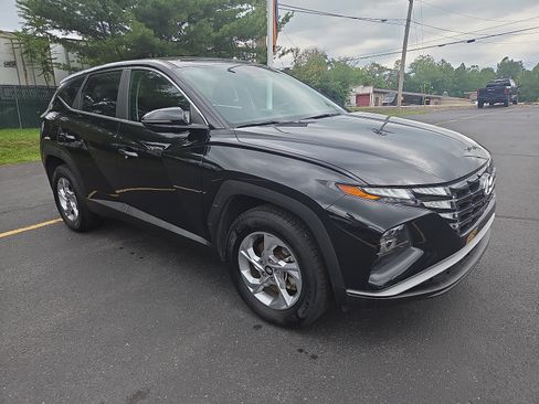 Used 2022 Hyundai Tucson SE w/ Cargo Package AWD/4WD image 1
