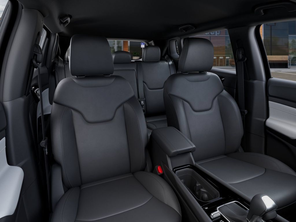 New 2026 Jeep Compass Limited AWD/4WD image 17