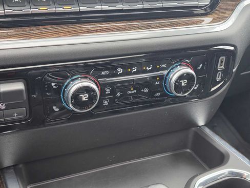 Certified 2025 GMC Sierra 1500 Elevation w/ Elevation Premium Package AWD/4WD image 30