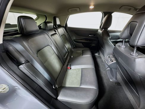 Used 2024 Nissan Ariya AWD image 27