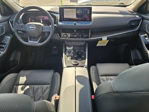 New 2026 Nissan Rogue Platinum w/ Platinum Premium Package AWD/4WD image 9