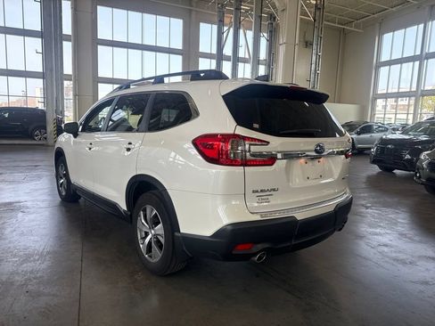 Used 2024 Subaru Ascent Premium w/ Convenience Package AWD/4WD image 3
