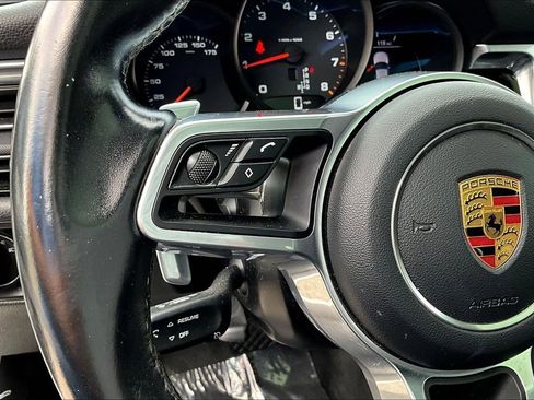 Used 2020 Porsche Macan w/ Driver Memory Package AWD/4WD image 11