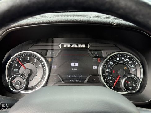 Used 2019 RAM 1500 Laramie image 19