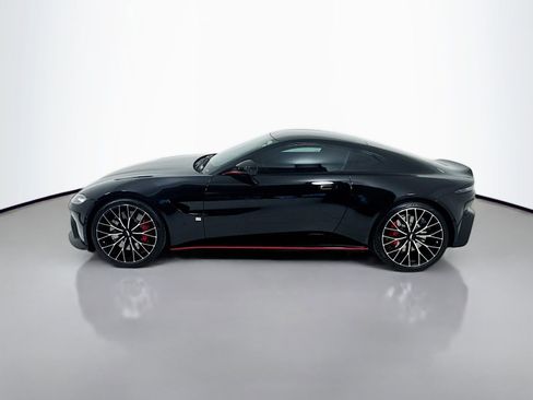 Used 2023 Aston Martin V8 Vantage Coupe RWD image 4