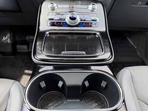 Used 2021 Lincoln Nautilus Reserve FWD image 52