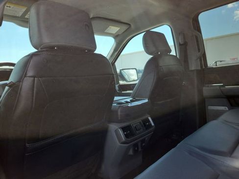 Used 2023 Ford F150 Lariat AWD/4WD image 10
