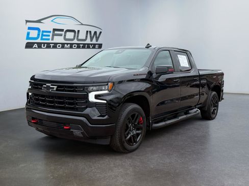 Used 2024 Chevrolet Silverado 1500 RST w/ Redline Edition AWD/4WD image 7