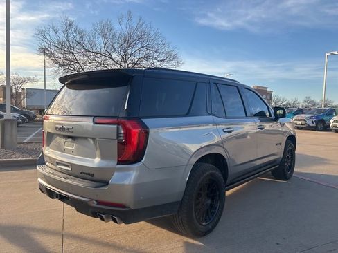 Used 2025 GMC Yukon AT4 Ultimate image 5