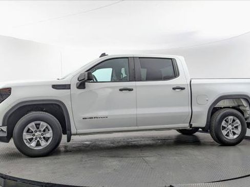 Used 2024 GMC Sierra 1500 Pro w/ Pro Value Package RWD image 3