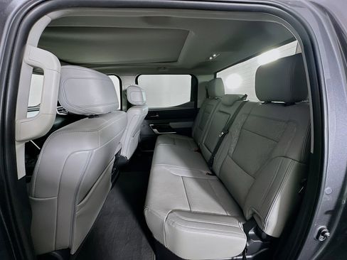 Used 2023 Toyota Tundra Limited image 30
