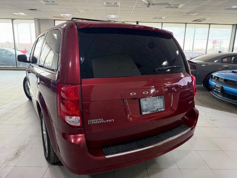 Used 2015 Dodge Grand Caravan SXT w/ UConnect Hands-Free Group image 6