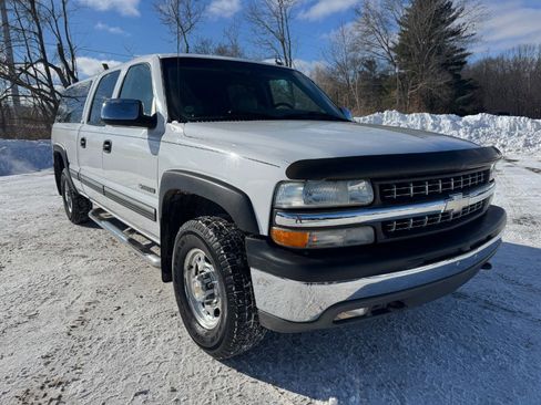 Used 2002 Chevrolet Silverado 1500 LT w/ Off-Road Skid Plate Pkg image 7