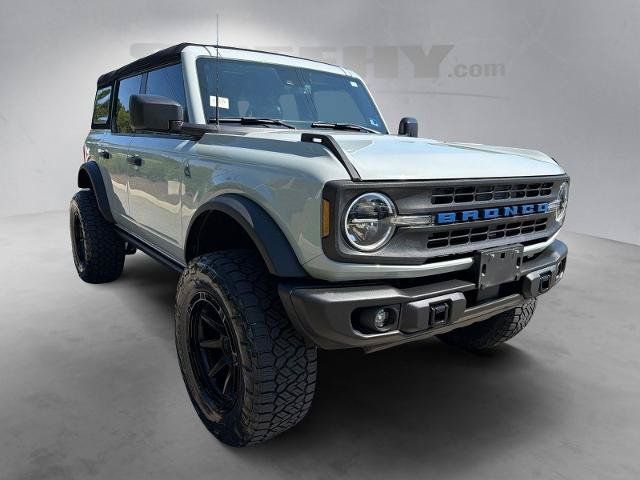 Certified 2023 Ford Bronco Black Diamond AWD/4WD image 2