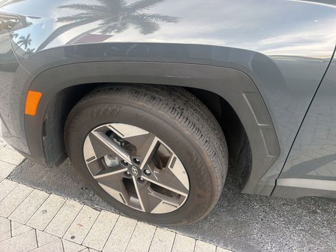 Used 2025 Hyundai Tucson SEL FWD image 7