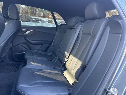 Used 2019 Audi Q8 Premium Plus image 10