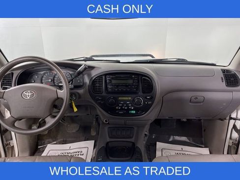 Used 2007 Toyota Sequoia SR5 image 32