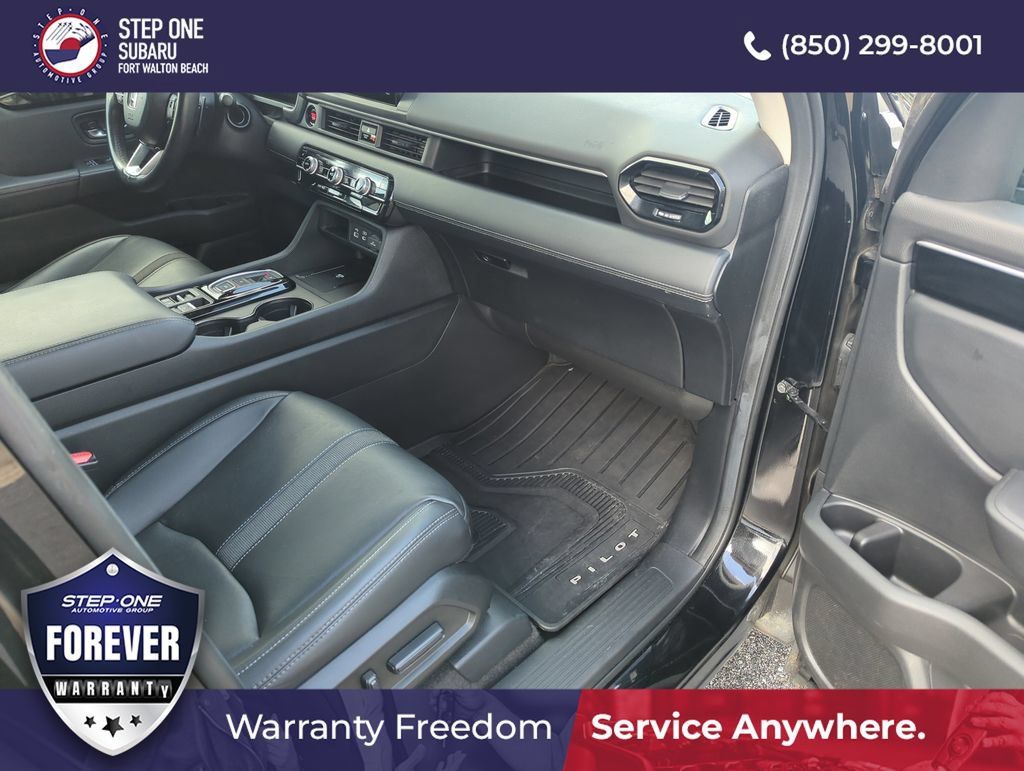 Used 2025 Honda Pilot EX-L image 37