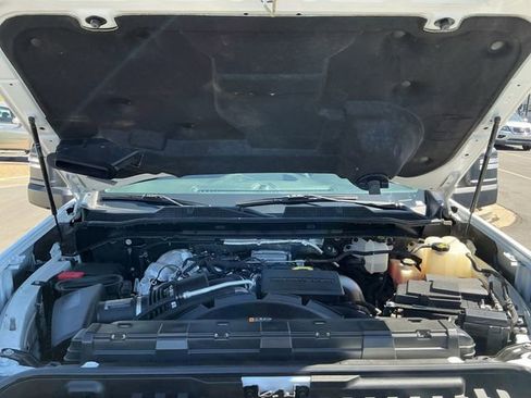 Used 2023 Chevrolet Silverado 2500 LT w/ Convenience Package image 16